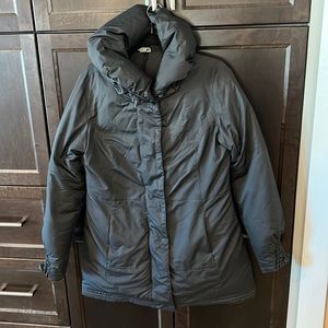 Nike down winter parka. EUC. Worn a handful of times. Size ladies medium